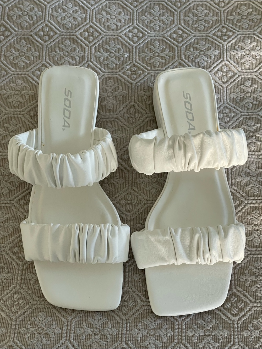SODA White Ruched Double-Strap Slide Sandals Size 7